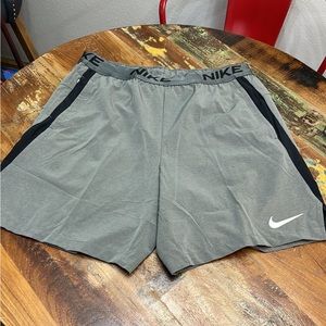 NWT Men’s Nike Shorts